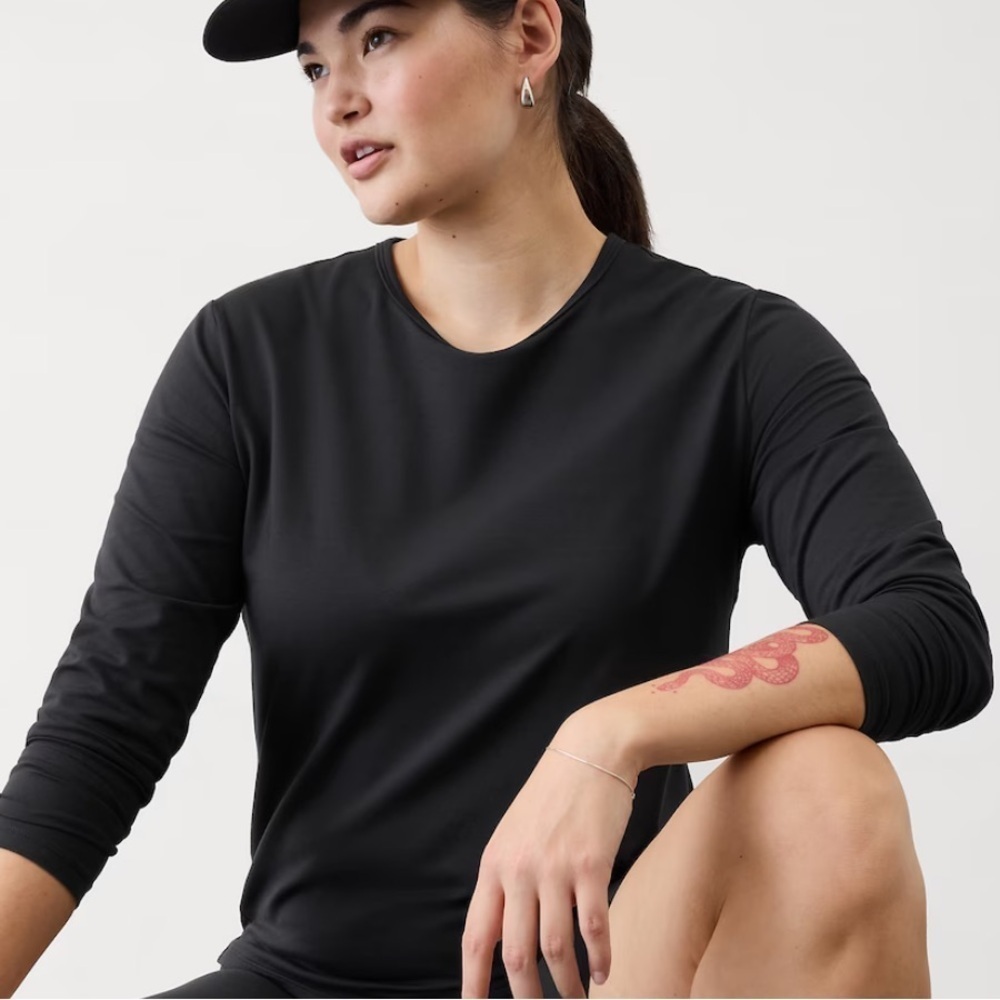 Athleta Essential Black Longsleeve XXS